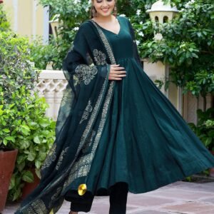 GoSriKi Women's Cotton Blend Solid Anarkali Kurta with Pant & Dupatta