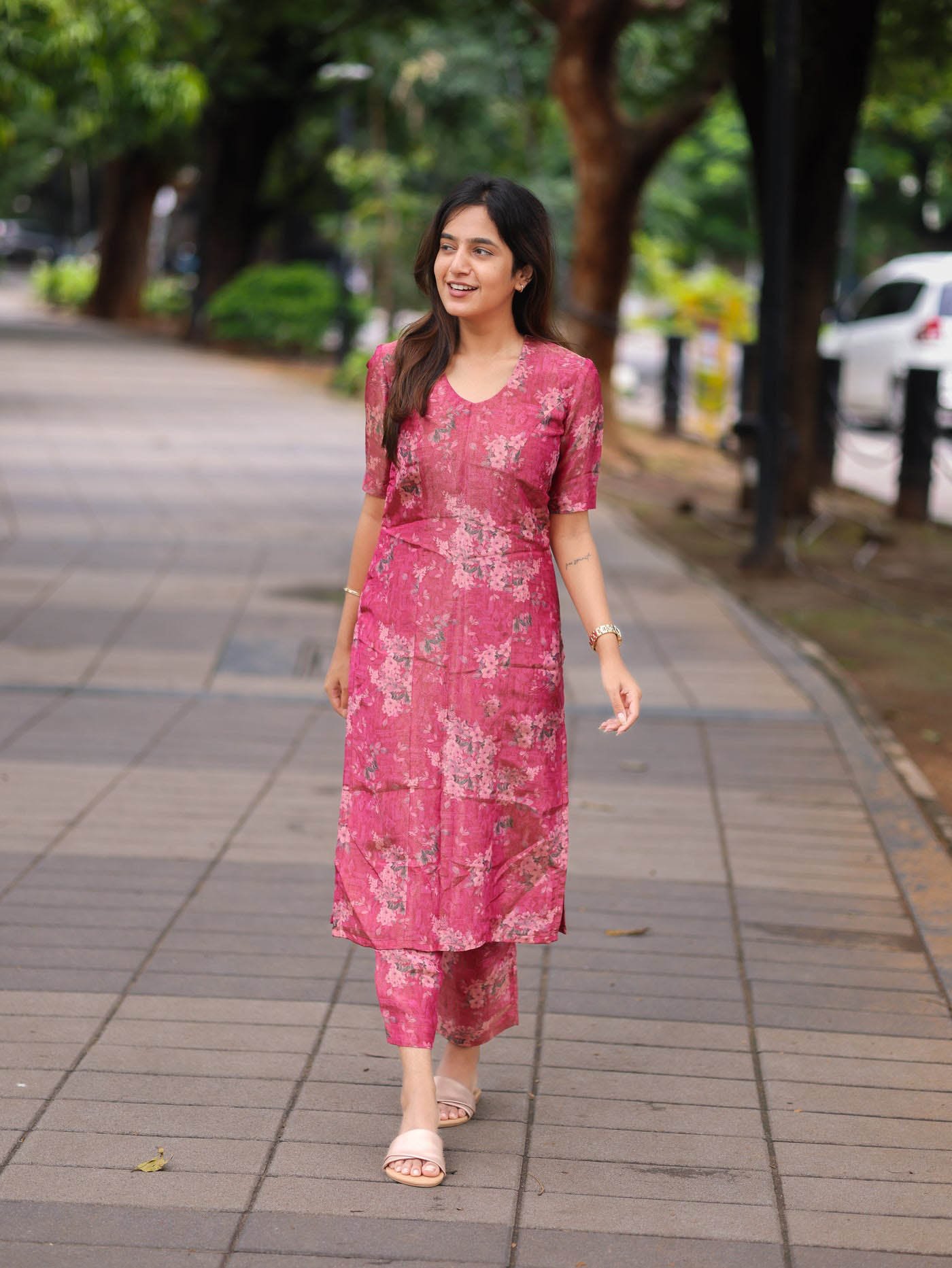 GoSriKi Women's Rayon Viscose Straight Printed Kurta with Pant - Image 3