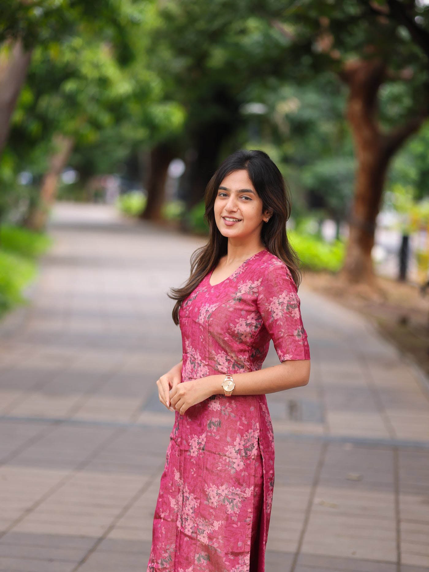 GoSriKi Women's Rayon Viscose Straight Printed Kurta with Pant - Image 5