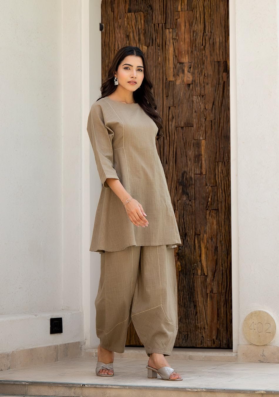 GoSriKi Women's Rayon Viscose A-Line Solid Kurta with Pant - Image 7