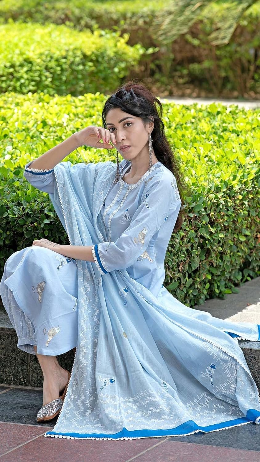 GoSriKi Women's Rayon Blend Straight Kurta With Pant & Dupatta