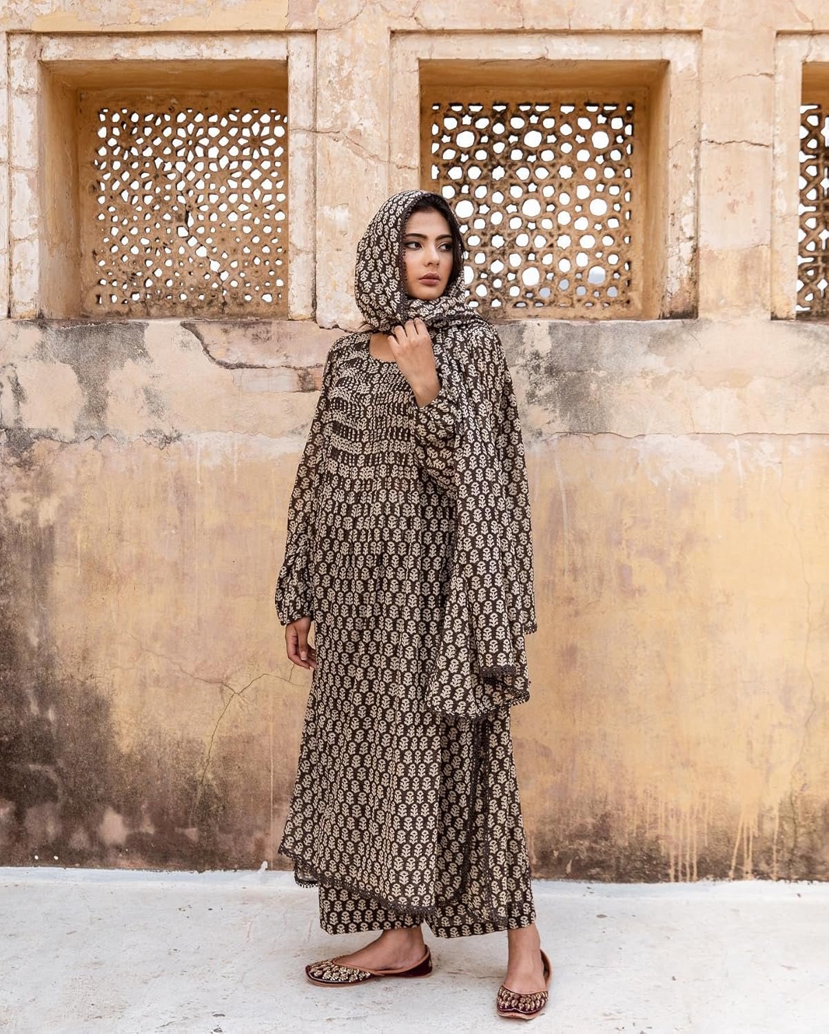 GoSriKi Women's Rayon Viscose Printed Straight Kurta with Pant & Dupatta - Image 3