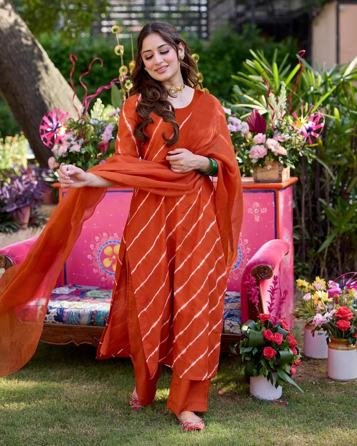 GoSriKi Women's Rayon Viscose Straight Laheriya Printed Kurta with Pant & Dupatta - Image 3