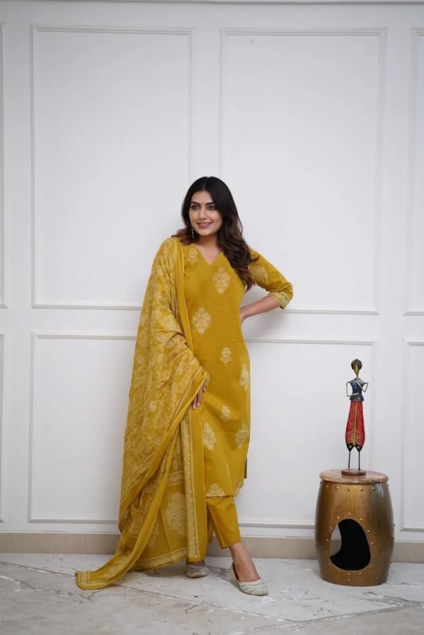 GoSriKi Women's Rayon Viscose Straight Printed Kurta with Pant & Dupatta